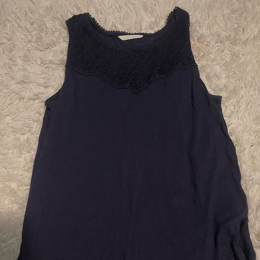 H&M womens tank top blouse detailing at the top